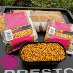 Willy Worms Bronze Maggots