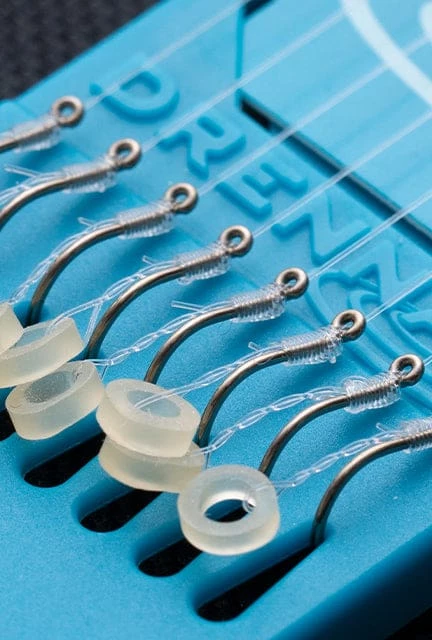 Match & Coarse Drennan Power Bandits Plate 6" Barbless Hooks To Nylon