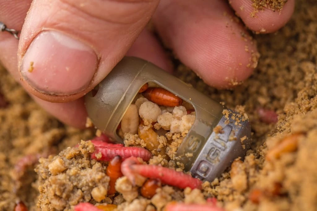 Match & Coarse Guru X-Change Window Feeders