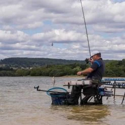 Preston - Absolute Window Feeder - Solid