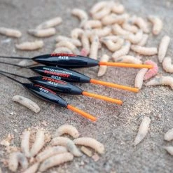 Preston Des Ship Commercial Slims Pole Float Range - F1 Maggot