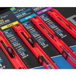 Preston Des Ship Pole Rigs