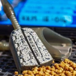 Preston ICS In Line Solid Pellet Feeder